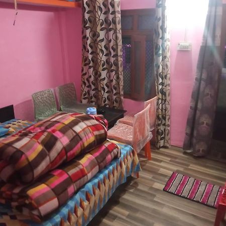 Badri Kedar Hometay Joshīmath Buitenkant foto