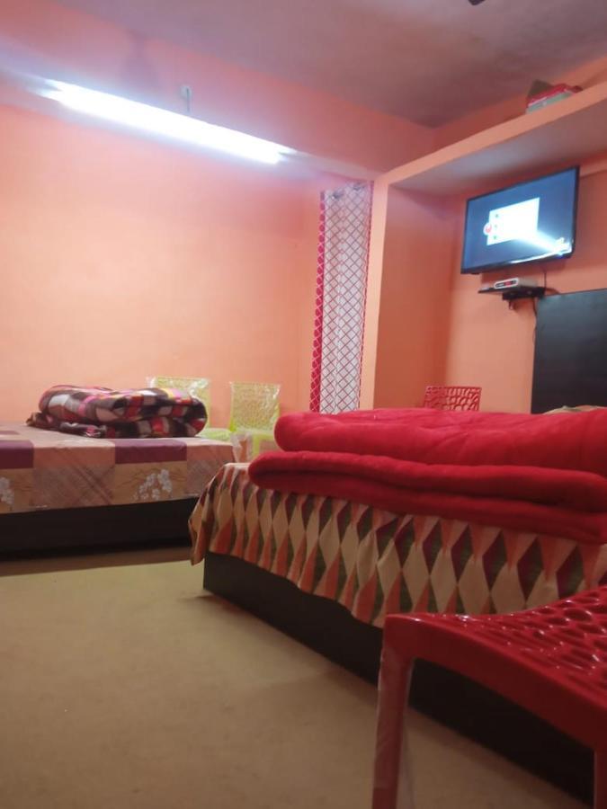 Badri Kedar Hometay Joshīmath Buitenkant foto